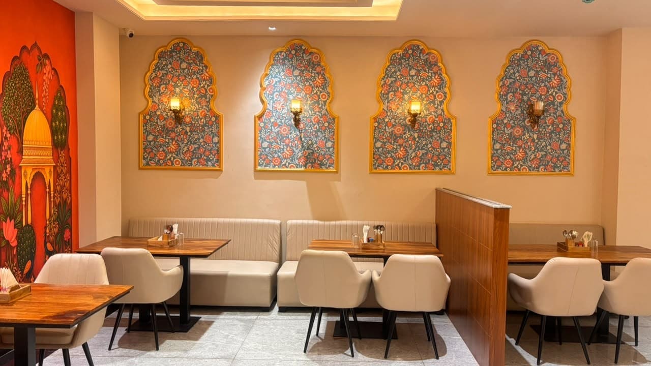 Dining gallery image 3